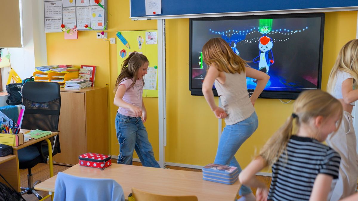 Krumlov tanec v telocvicne